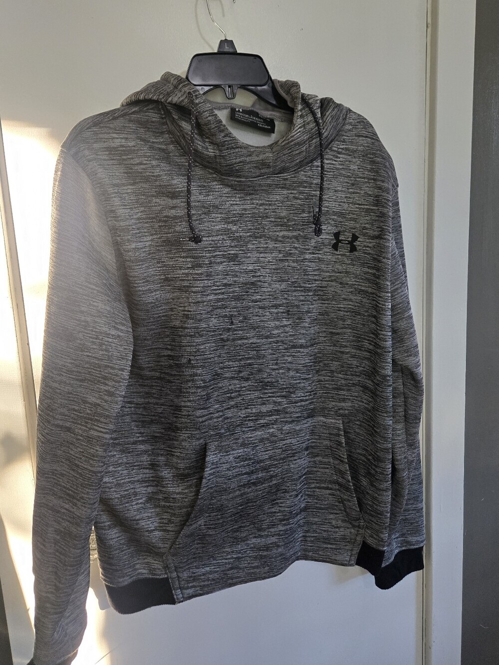 Under Armour Sweatshirt